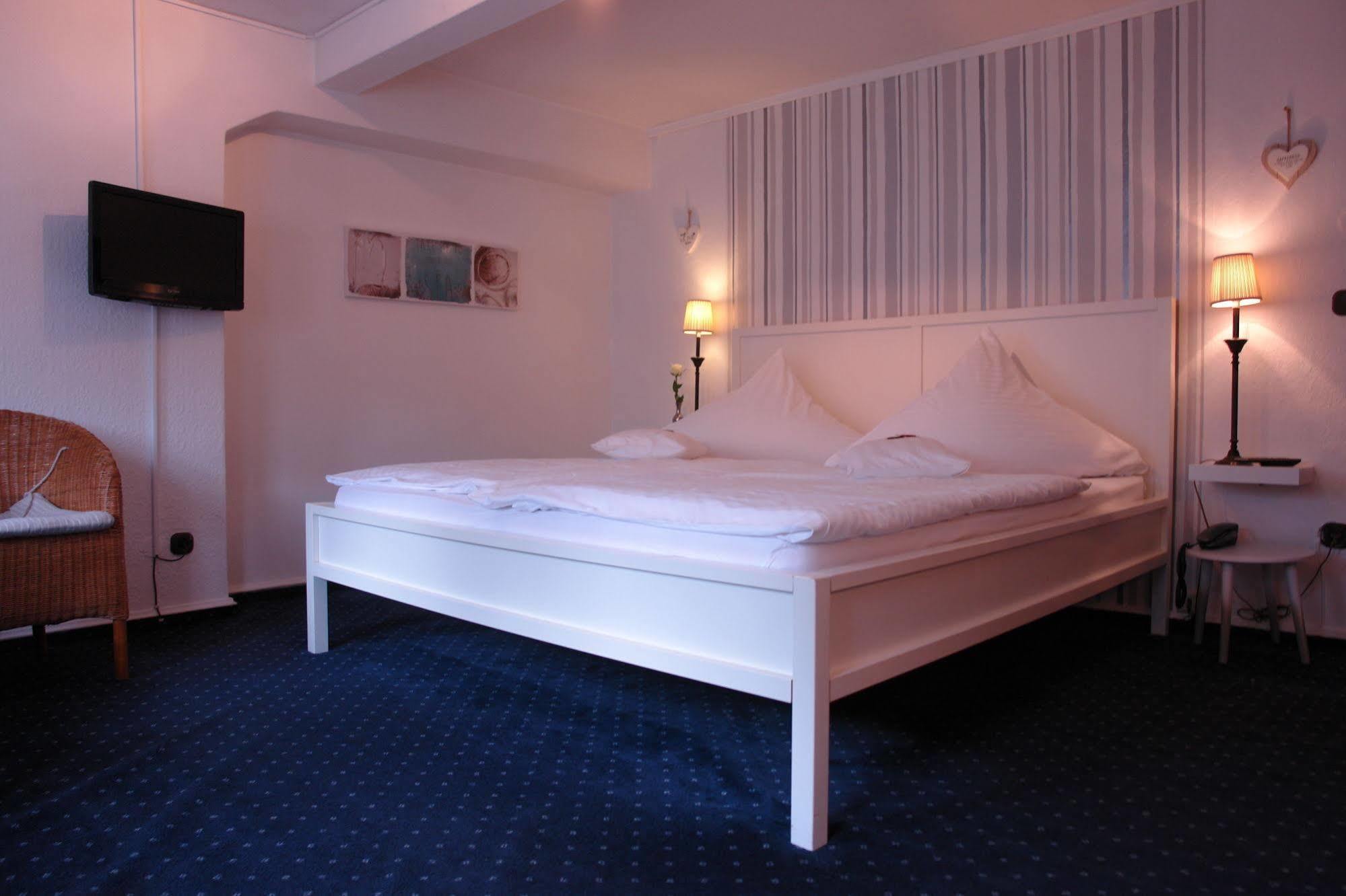 Hotel Jaegerhof Kettwig Essen Esterno foto
