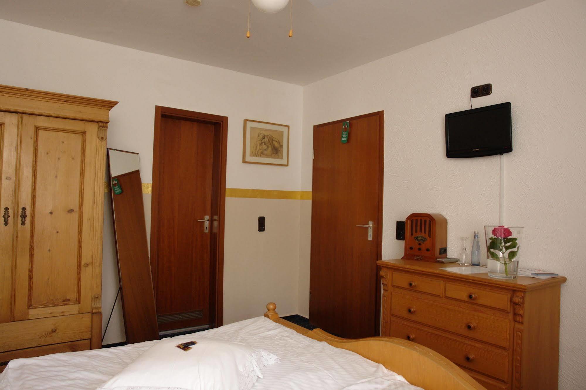 Hotel Jaegerhof Kettwig Essen Esterno foto