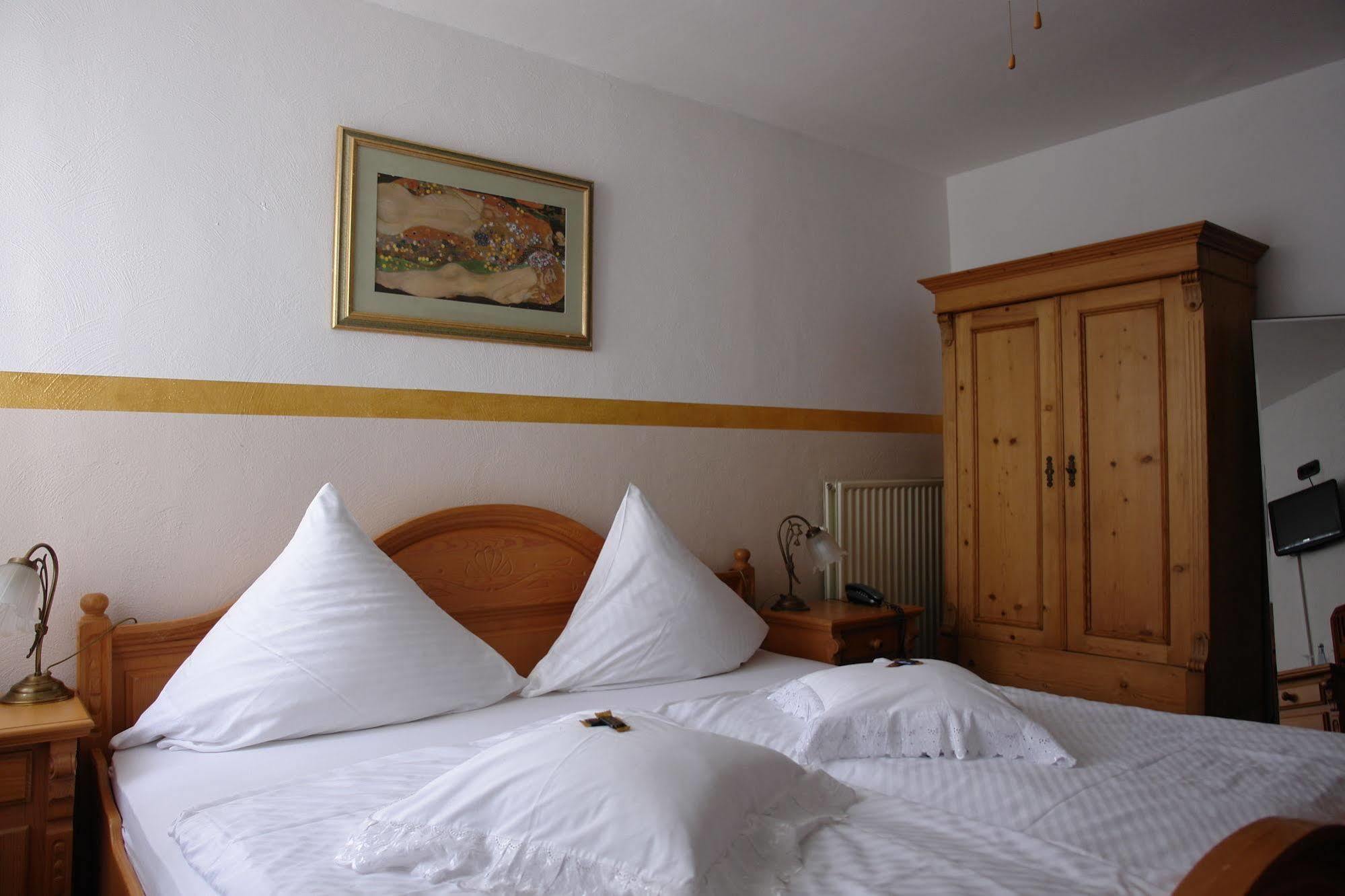 Hotel Jaegerhof Kettwig Essen Esterno foto